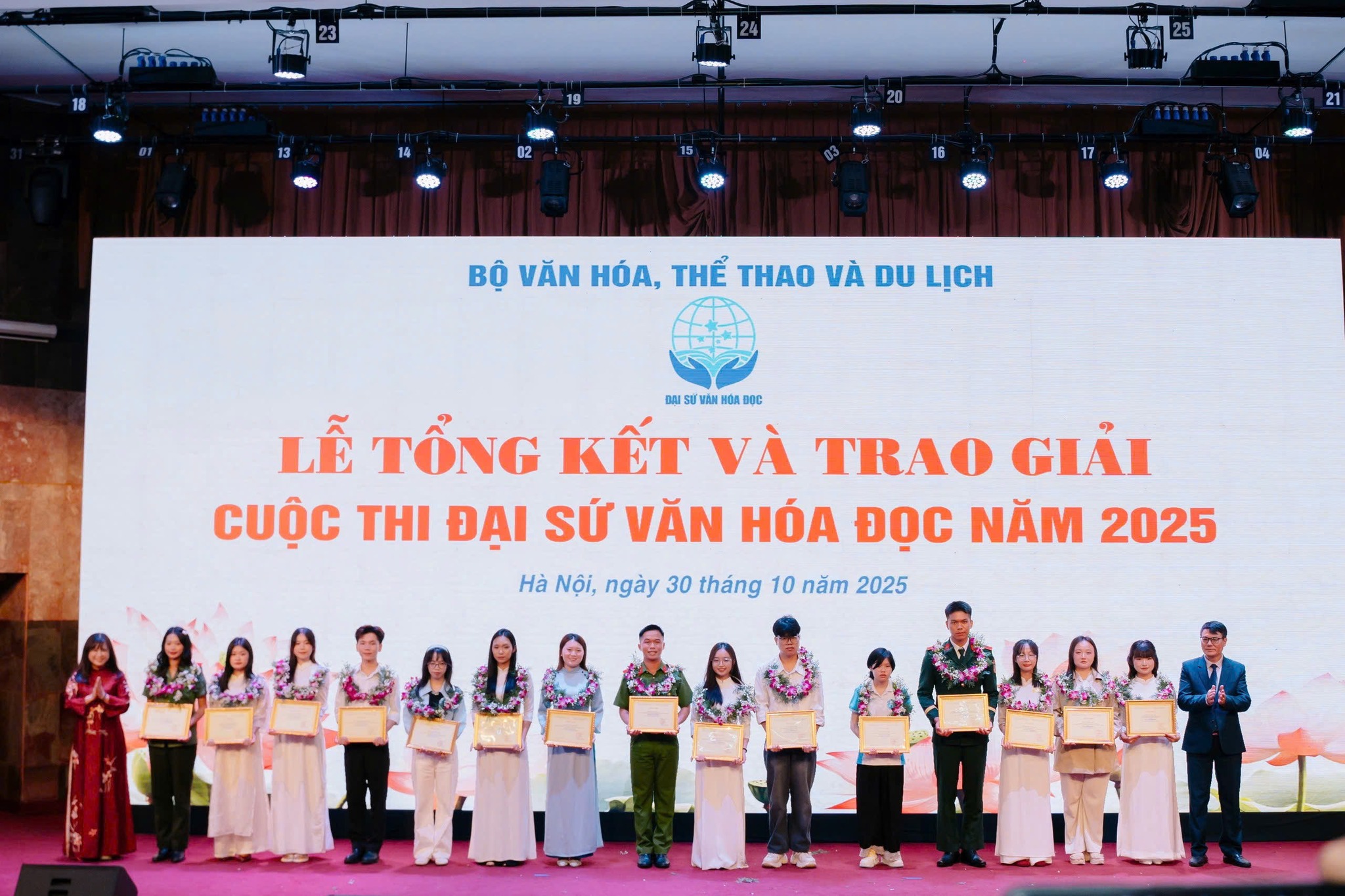 Tin tức 1